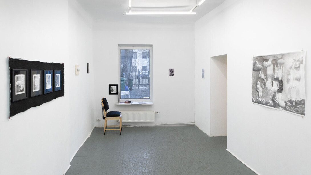 Mika Solomon, Warm nevertheless, exhibition view. Courtesy of DOM Gallery. Photo by Ieva Viese