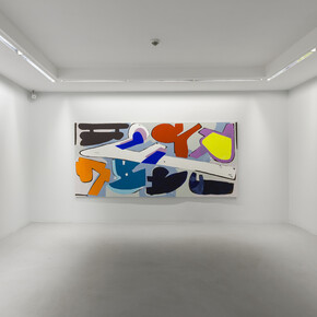 Hayal Pozantı, Exhibition view. Courtesy of Dirimart