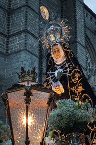 Procesión de la Virgen Dolorosa en Ávila, España