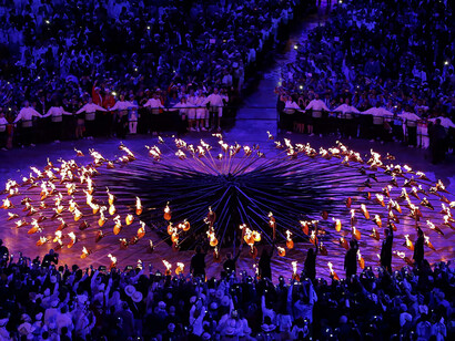 Heatherwick Studio, London Olympic Cauldron, 2012 © Pawel Kopczynski/Reuters