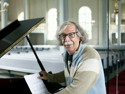 Il maestro Kostantin Bogino, pianista russo e direttore dell’Accademia internazionale musicale di Roma