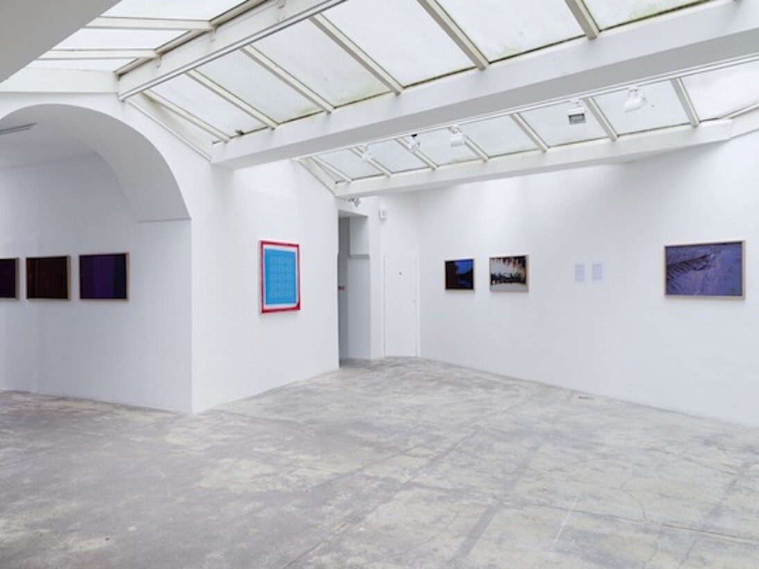 Partition, Vue de l'exposition "Partition", Julien Bismuth, Galerie GP & N Vallois, Paris, 04.11.2016 – 23.12.2016. Courtesy GP & N Vallois
