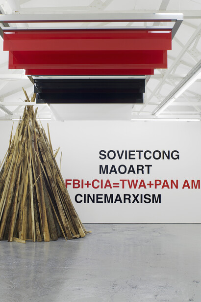 Liam Gillick, The Thought Style Meets The Thought Collective, exhibition view, first floor gallery, room 2, Maureen Paley, London, 2015 © Liam Gillick, courtesy Maureen Paley, London