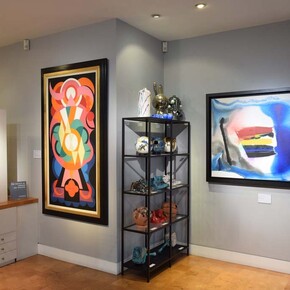 Contemporary October. Courtesy of Stern Pissarro