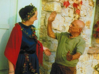 Pablo Picasso con Angela Rosengart nel 1963,  per gentile concessione del museo Rosengart, Lucerna
