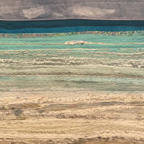 Alyson Vega, The Beach, 2021, fabric and fiber layers machine sewn, 40×30 inches. Courtesy of the artist and Fountain House Gallery, New York