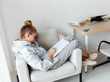 Even with all the advantages of AI, traditional study methods still matter a lot