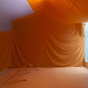 Reto Pulfer Die Gruppenhöhle (2011). Textile, wood, mixed material. Fondazione Pastificio Cerere, Rome