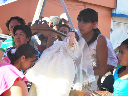 Niñopan en la procesión, Xochimilco, México