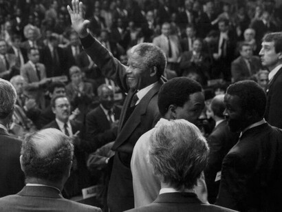 Mandela consiguió romper las barreras raciales heredadas de la época del apartheid 