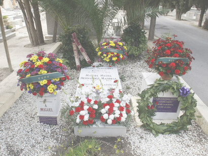 Tumba de Miguel Hernández en el Cementerio Municipal Nuestra Señora del Remedio, Alicante