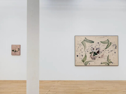 Claire Oswalt, Primo piano, exhibition view. Courtesy of Broadway Gallery