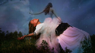 Viaje astral: poseemos un cuerpo espiritual capaz de separarse de su envoltura física, y existen dimensiones a las que podemos acceder