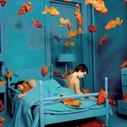 Sandy Skoglund. Courtesy of Camera – Centro Italiano per la Fotografia 