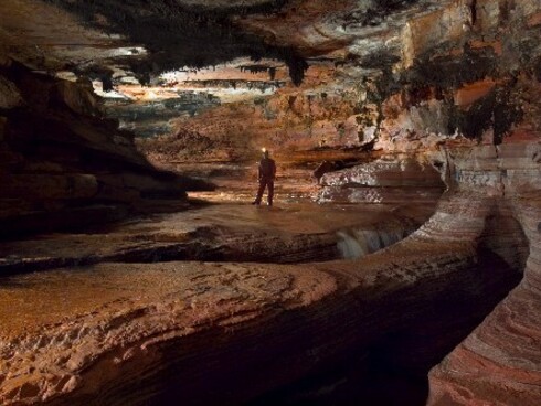 La Cueva Charles Brewer forma parte del gran Parque Nacional del Canaima, en el Macizo del Chimantá
