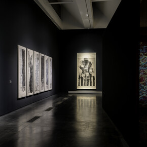 Zheng Chongbin, Golden state, exhibition view. Courtesy of Los Angeles County Museum of Art (LACMA)