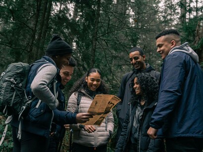 People, conveniently, take a hike together