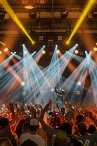 En su programación musical, el Festival Portamérica, encontramos una amplia selección de artistas de primer nivel de España, Europa y Latinoamérica