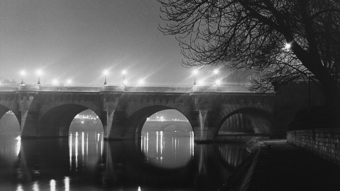 Roger Schall, Pont Neuf, 1935, Courtesy of Galerie Argentic