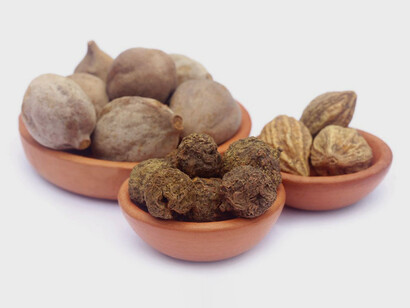 Il Triphala è un rimedio vegetale così utile ed universale tanto da creare una farmacopea erboristica a sé stante