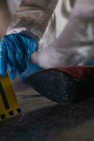 Crime story. Rivelazioni scioccanti e colpi di scena: quando le vite si intrecciano in un gioco pericoloso di segreti e menzogne