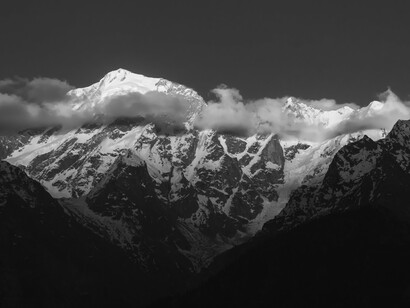 An image of the Himalayan mountains covering India, Nepal, China and Bhutan 