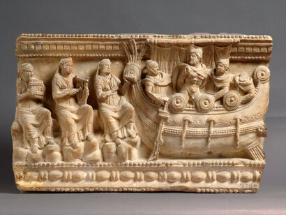 Urna con Ulisse e le Sirene,
metà del II secolo a.C., alabastro policromo
Firenze, Museo Archeologico Nazionale - Polo Museale della Toscana