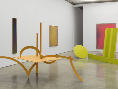 Caro & Olitski: 1965 – 1968. Courtesy of Paul Kasmin