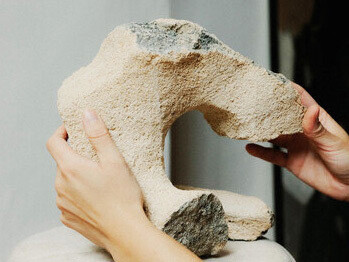 Lisa Dengler, Considerando formas