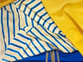 Andrea Canepa, Fardo, vista de exhibición. Cortesía del Museo Nacional Centro de Arte Reina Sofía