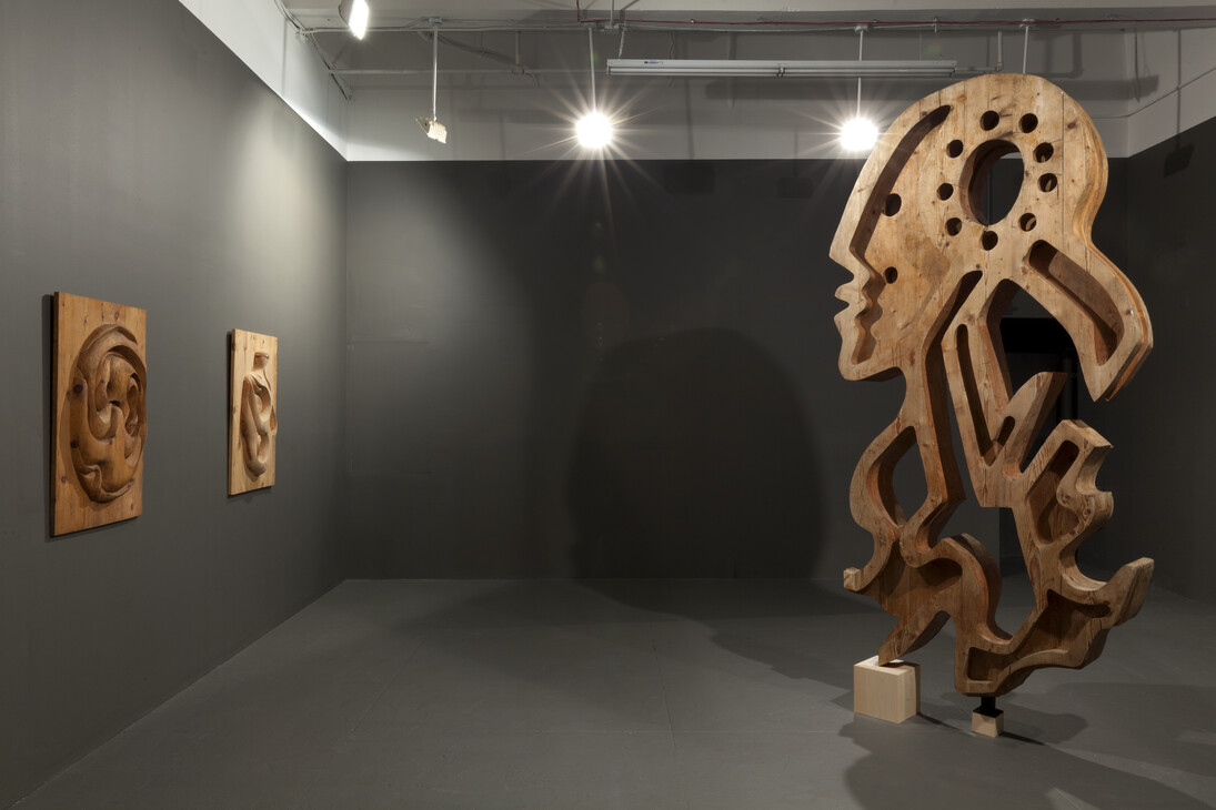 Installation view, “The T'ang Horse: Anthony Quinn”, at Mana Contemporary. [Featured
work, right: Anthony Quinn, True Lady, 1992.] Photo by John Berens.