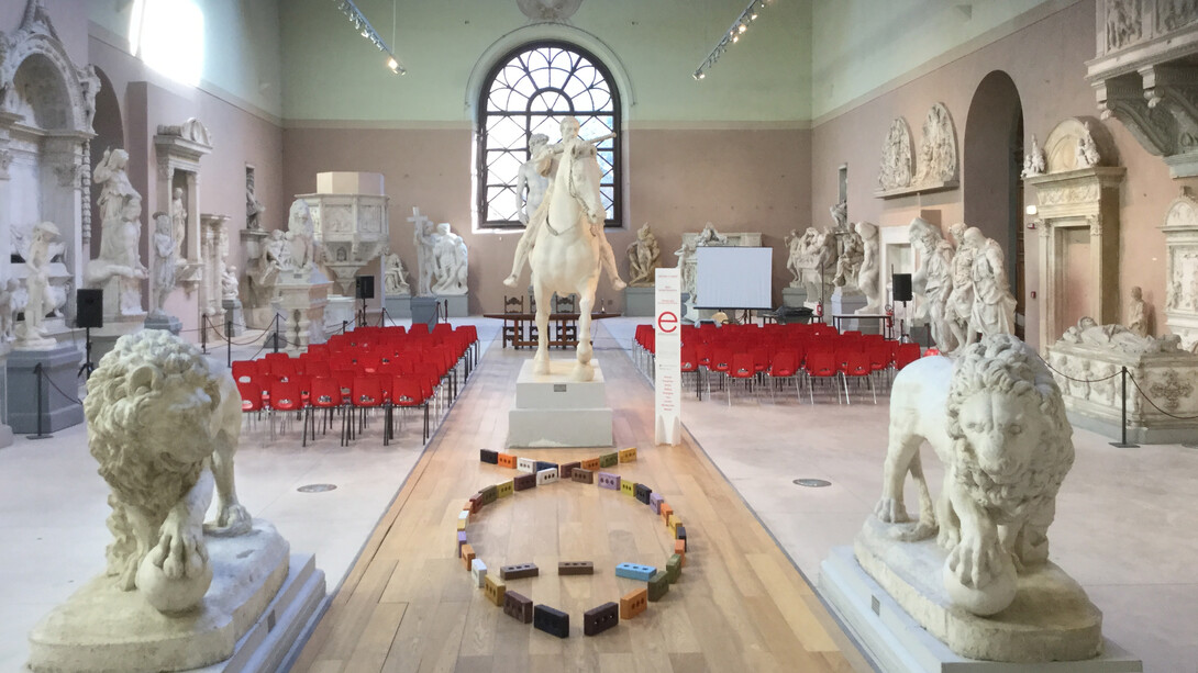 "Contro corrente" al Liceo Artistico Porta Romana, Firenze, Italia