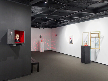 I Am At My Most Beautiful When I Am Alone. Courtesy of Mobius Gallery 