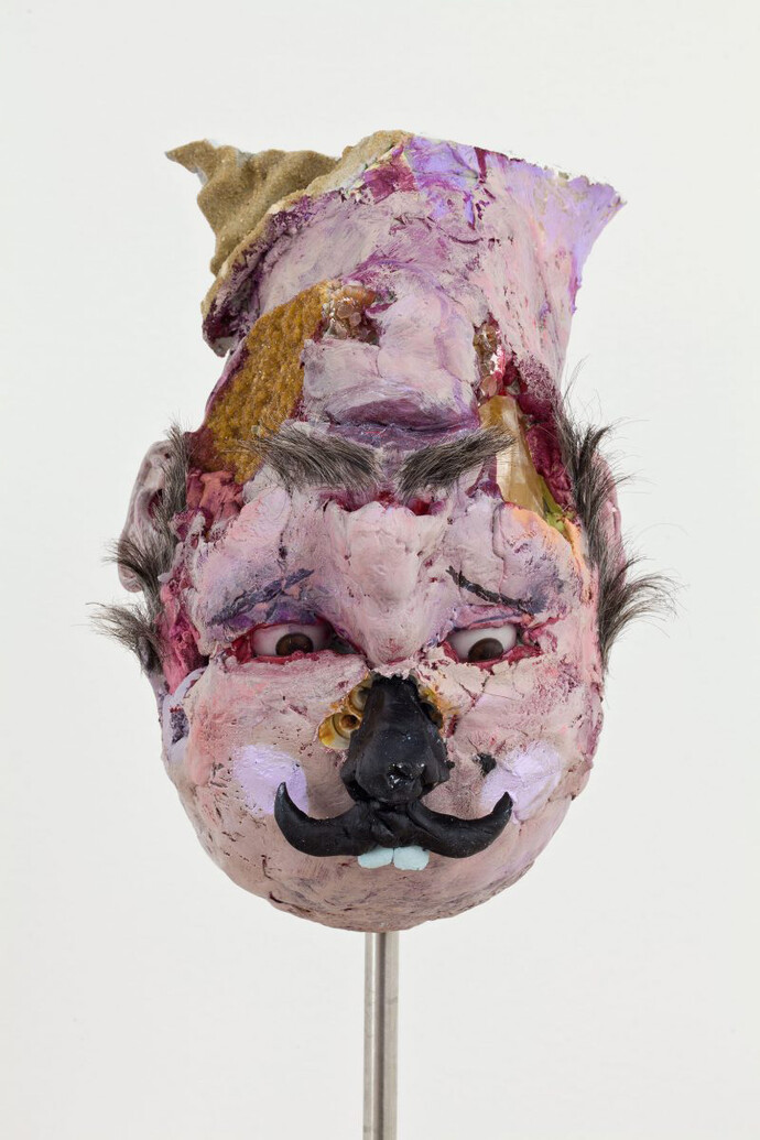 Between self and other. Courtesy of MAC 