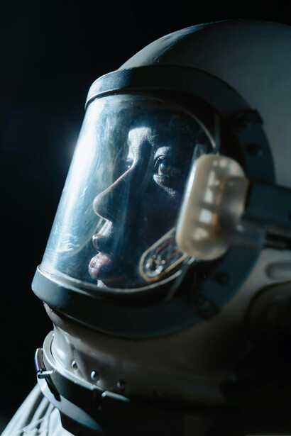 Los trajes espaciales y la simulación de gravedad serían esenciales para garantizar la seguridad y la salud de los habitantes