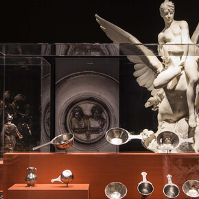 High on Luxury. Courtesy of Glyptotek