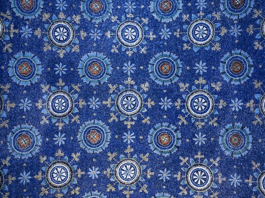 Soffitto mosaicato del Mausoleo di Galla Placidia, Ravenna, Italia