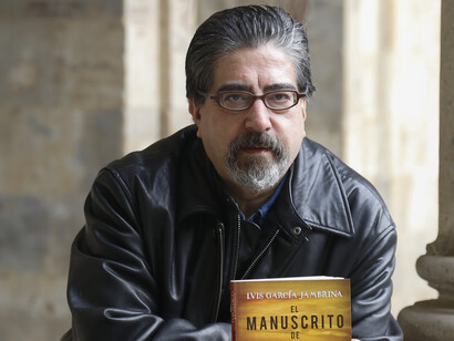 Luis García Jambrina en Salamanca con su nueva novela