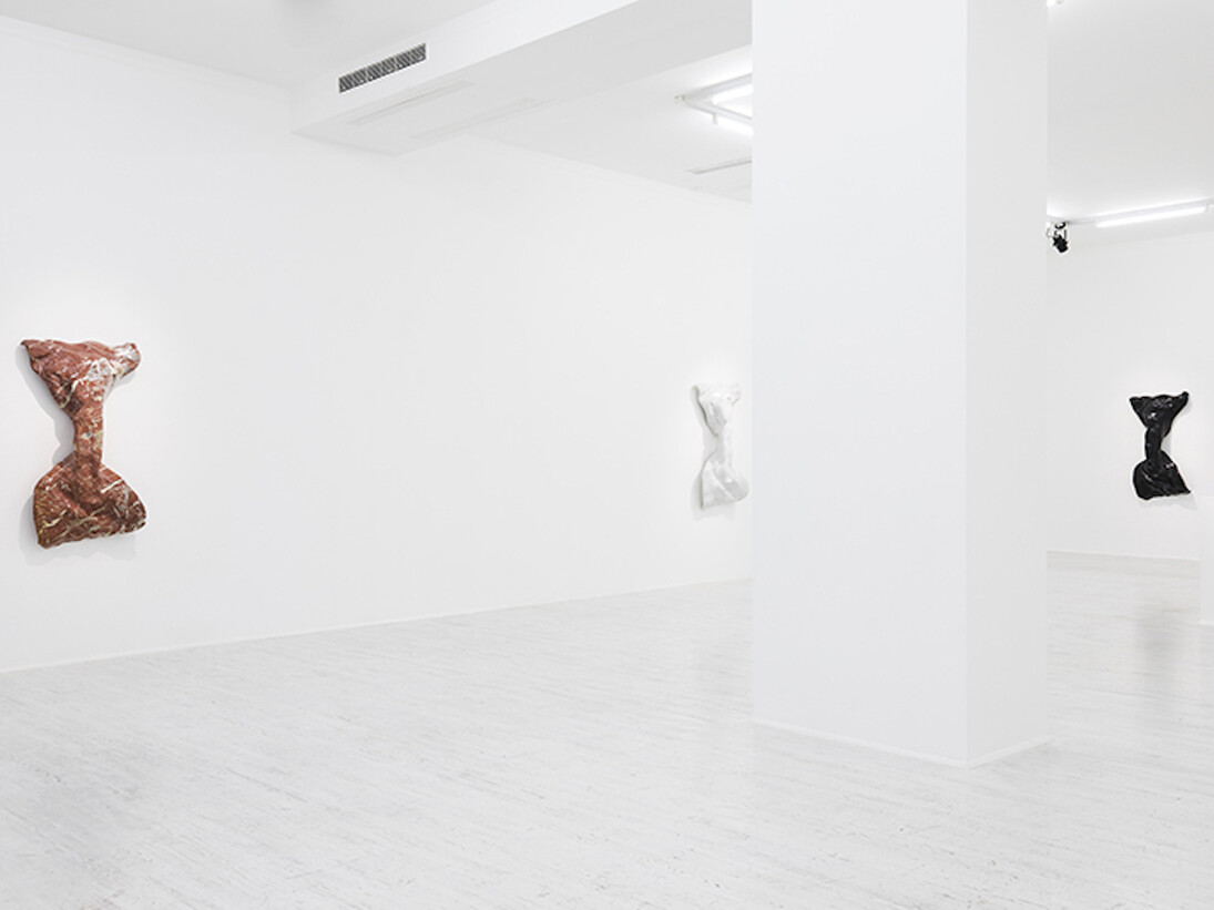 Benglis and the Baroque, Exhibiiton view. Courtesy of Thomas Brambilla Gallery