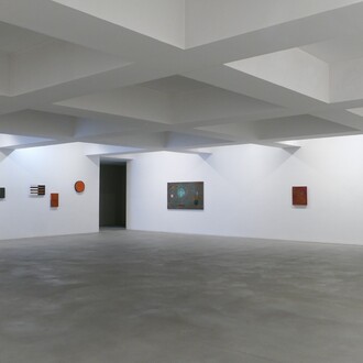 José Bechara, Deambulações no labirinto, vista da exposição. Cortesia da Galeria Carlos Carvalho