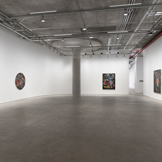 Marc Dennis, I’m happy you’re here, exhibition view. Courtesy of Harper’s Gallery