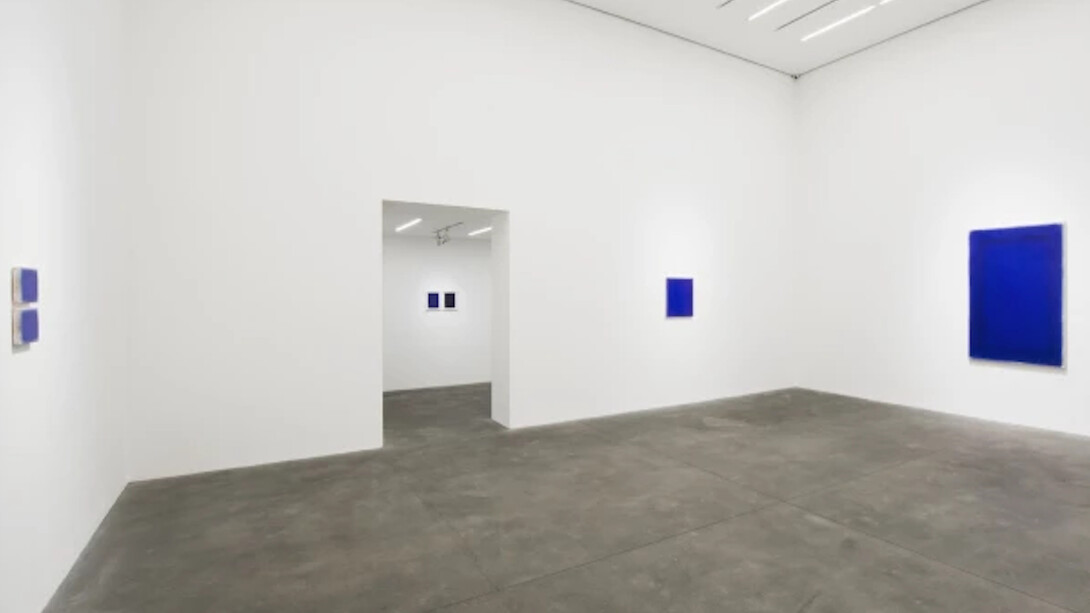 Irma Blank, exhibition view. Copyright the artist, courtesy Alison Jacques Gallery.