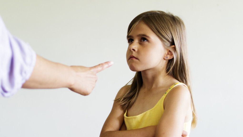 Come rimproveri tuo figlio?