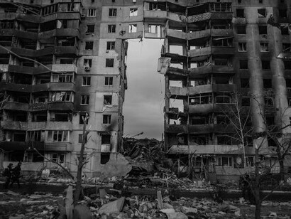 A building ripped in half as a consequence of the war in Ukraine