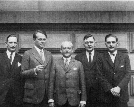 Between Definite and Dubious. Courtesy of Liebieghaus Skulpturensammlung