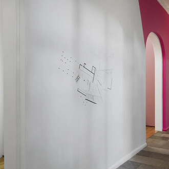 Ruby Onyinyechi Amanze, Alberca revista danza, vista de exhibición. Cortesía de Galería Mariane Ibrahim