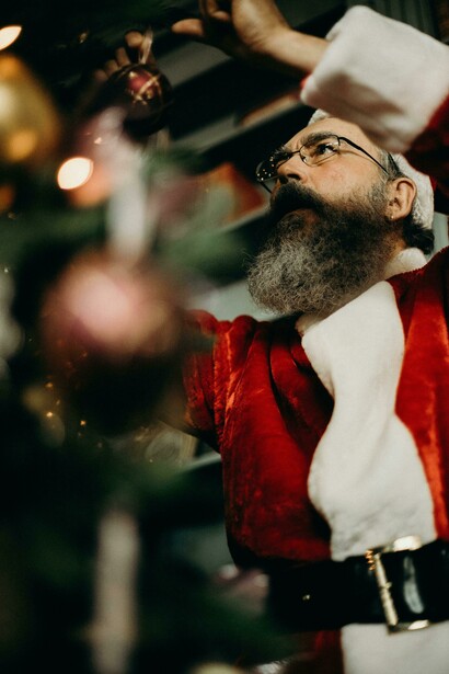 O Natal vai além dos presentes, é um convite à reflexão sobre o que realmente importa: as pessoas presentes em nossas vidas