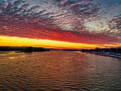 Vibrant skies unfolding across Kellogg and the Mississippi river, Minnesota, symbolising transformation, resilience, and gratitude