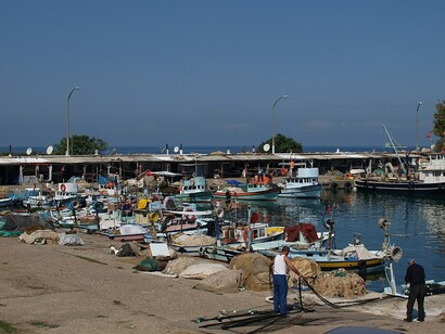 Akçakoca is a picturesque town located in Düzce Province, nestled in Turkey's beautiful West Black Sea Region, roughly 200 km to the east of Istanbul