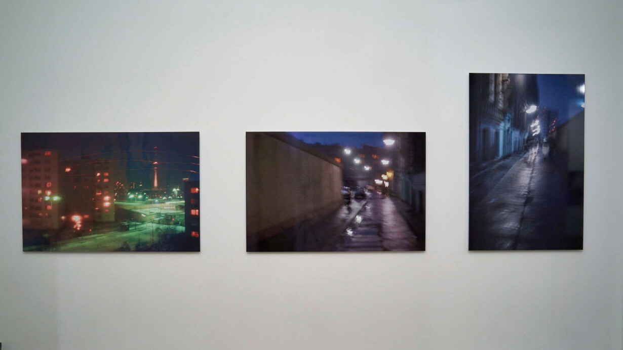 Artists Against the Berlin Wall. Courtesy of Galerie Deschler